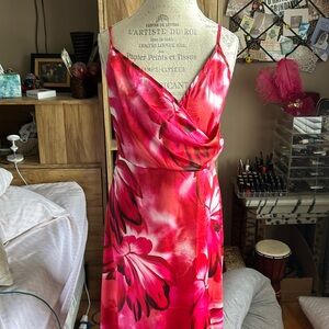 Made with Love Red & Pink Floral Maxi Dress - Large